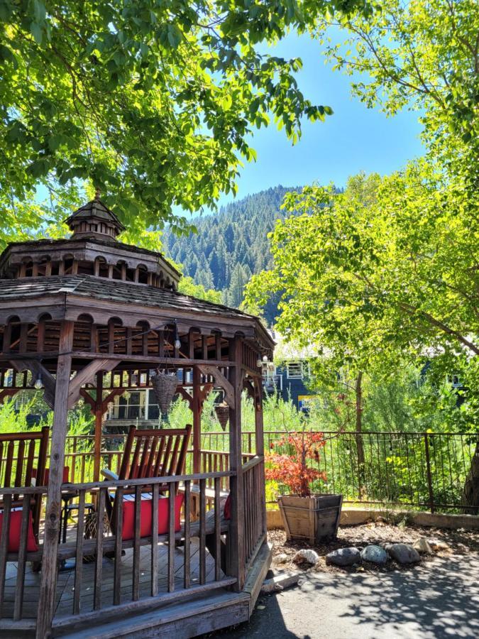 Carriage House Inn Downieville Exterior photo