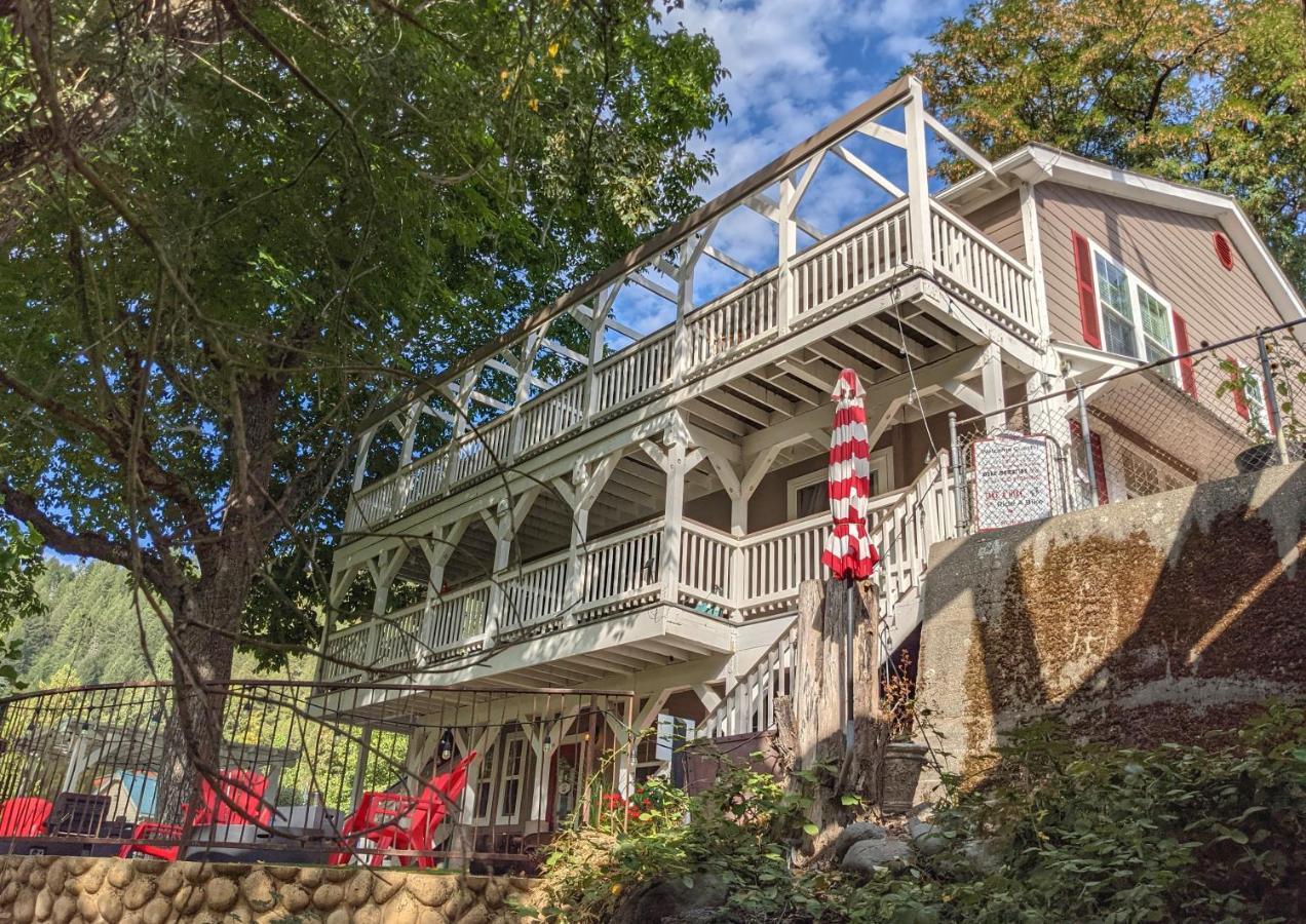 Carriage House Inn Downieville Exterior photo